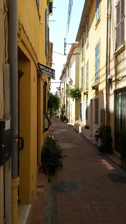 Safranier Townhouse Apartment Antibes Room photo